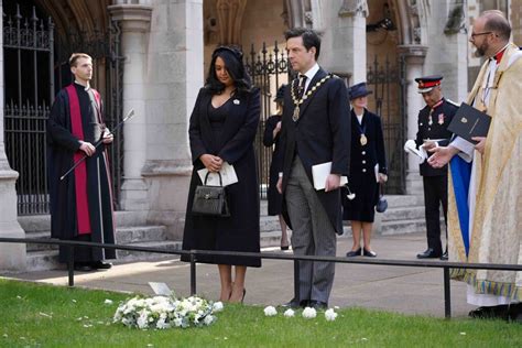 Salma Shah Husband Andrew Smith, Love Life And Kids.